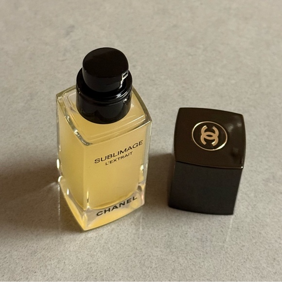 Chanel SUBLIMAGE L'EXTRAIT Intensive Recovery Treatment - Picture 3 of 6